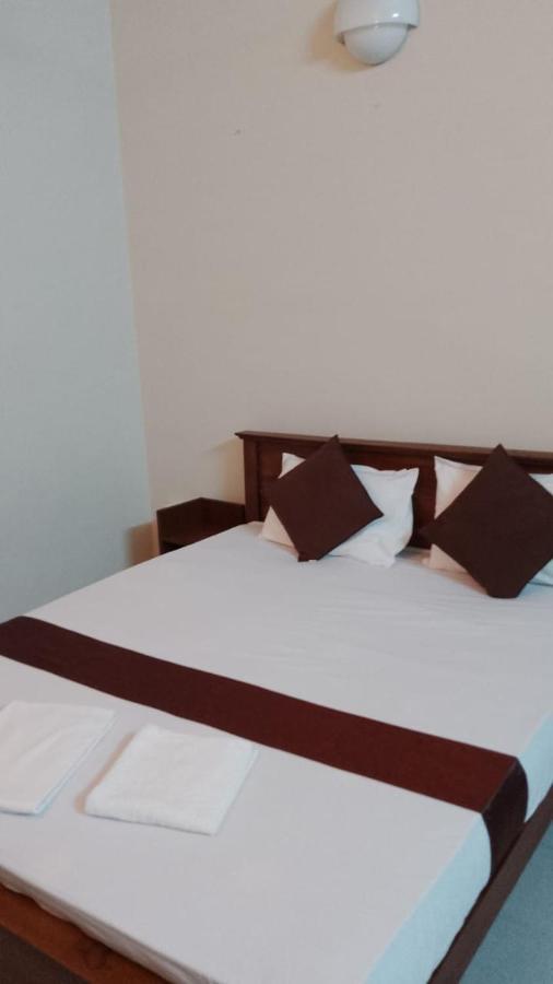 Mercuryfm 103 Guest House - Colombo 3 Ngoại thất bức ảnh